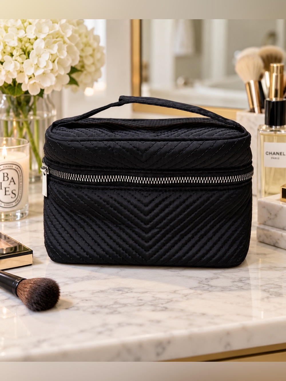 Aimee Kestenberg Black Chevron Quilted Train Case Cosmetic Makeup Bag